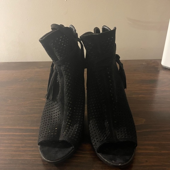 New York & Company Shoes - NY&C 3 1/2 inch heel side zipper black